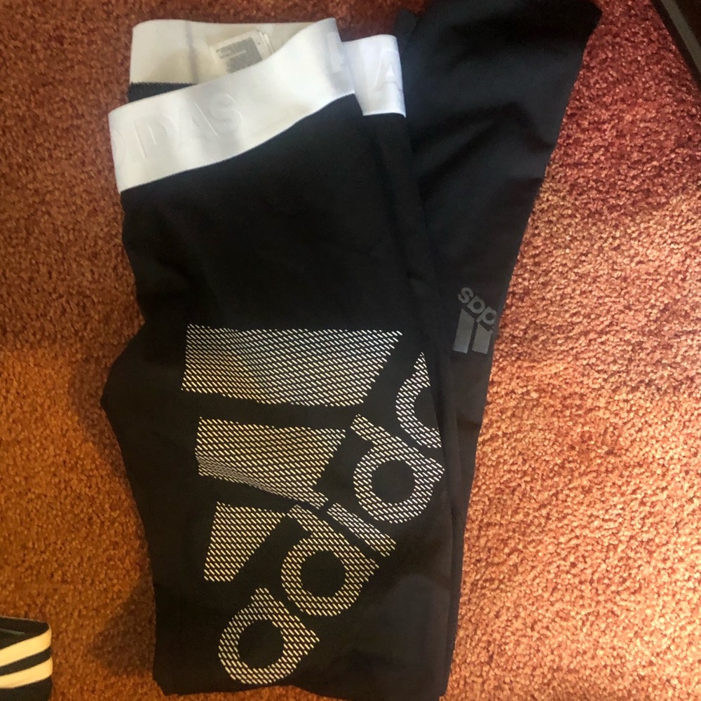 Adidas leggings